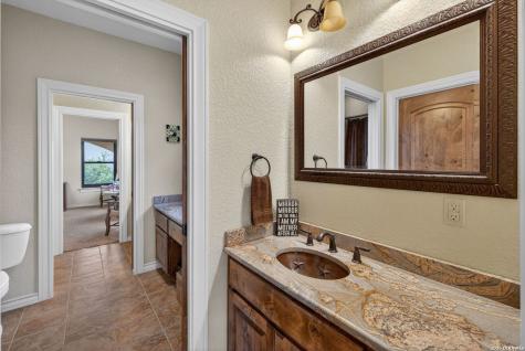 1076 Saddleback Ridge Trail Bandera TX 78003