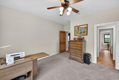 1076 Saddleback Ridge Trail Bandera TX 78003