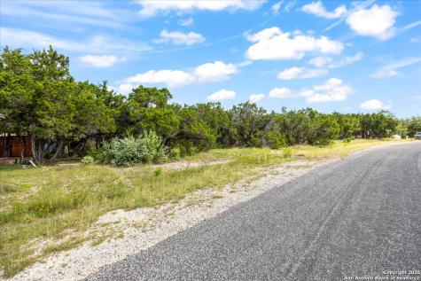 1219 Silent Hollow San Antonio TX 78260