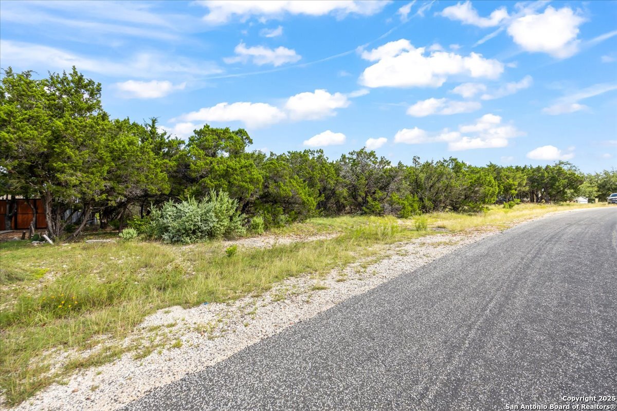 1219 Silent Hollow San Antonio TX 78260