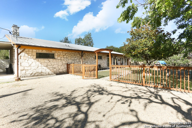 1250 Desert Gold Boerne TX 78006