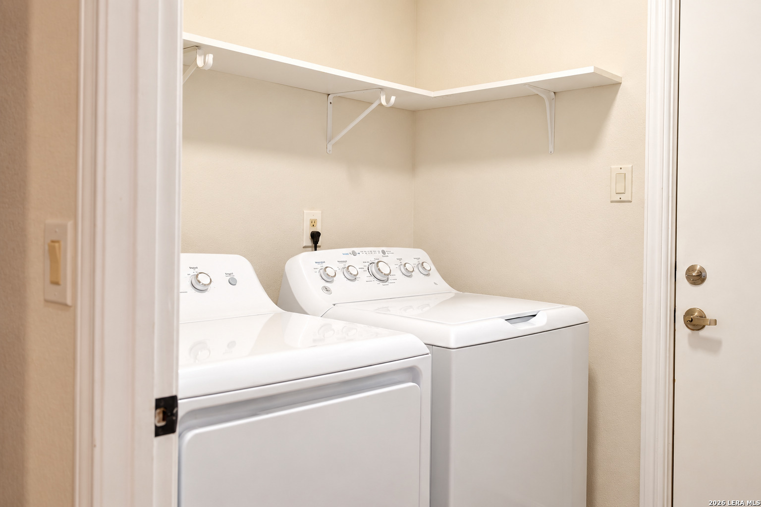 7606 Forest Moon Live Oak TX 78233