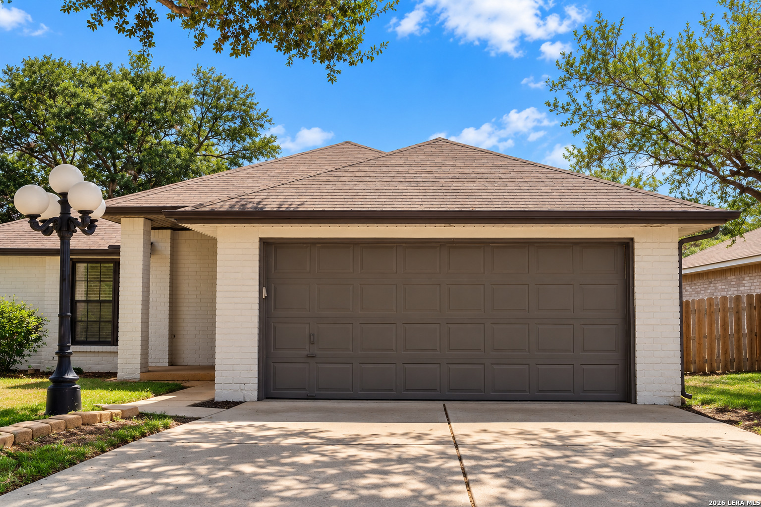 7606 Forest Moon Live Oak TX 78233