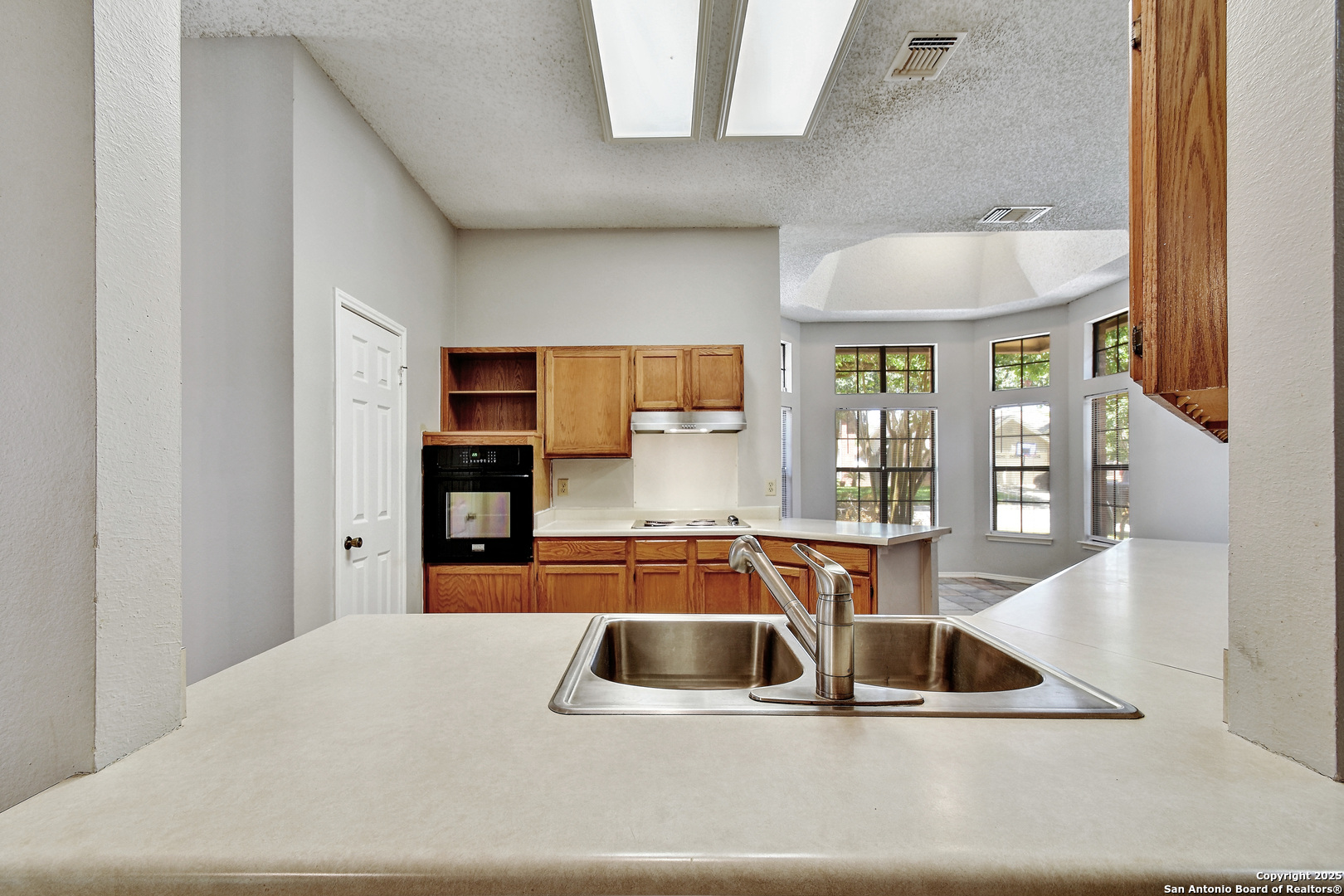 3234 Falcon Grove San Antonio TX 78247