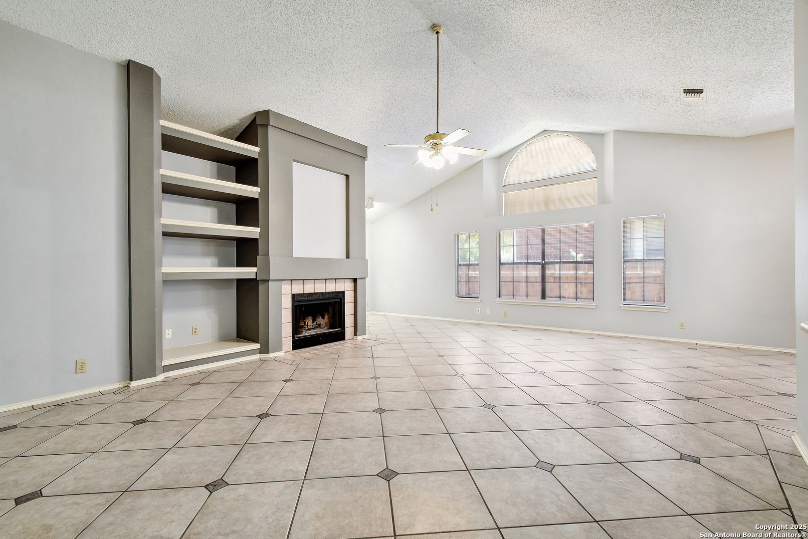 3234 Falcon Grove San Antonio TX 78247