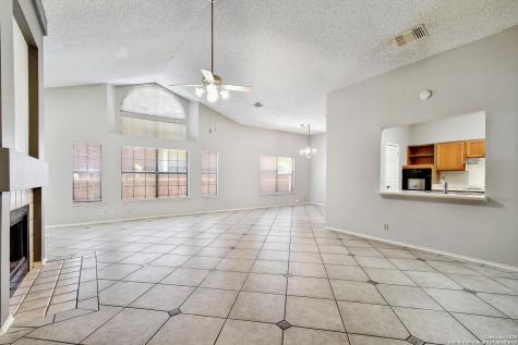 3234 Falcon Grove San Antonio TX 78247