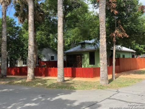 105 Fairbanks Avenue San Antonio TX 78210