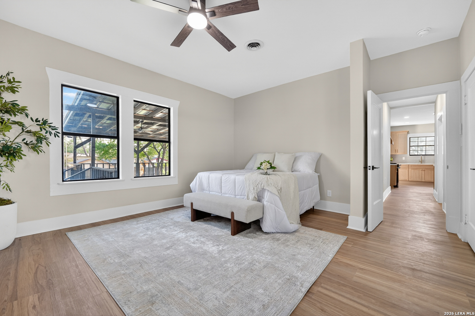 806 Kayton Avenue San Antonio TX 78210