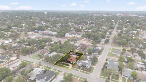 806 Kayton Avenue San Antonio TX 78210