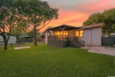 806 Kayton Avenue San Antonio TX 78210