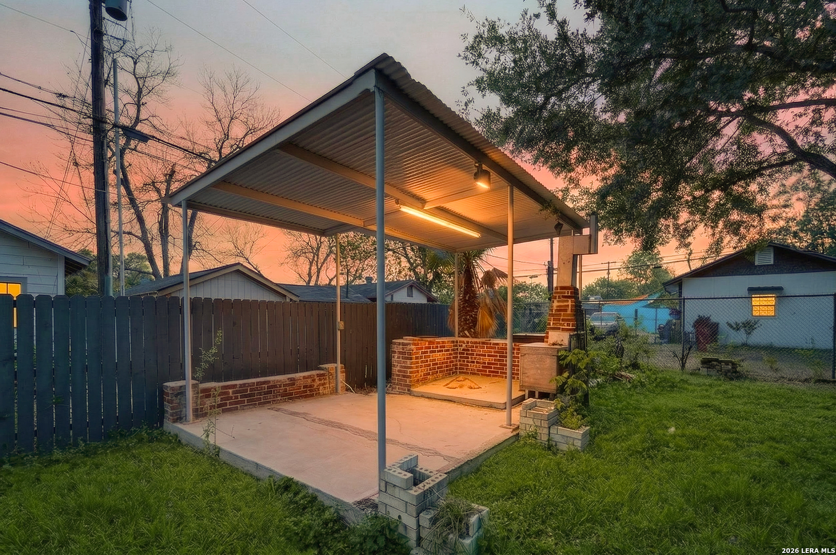 806 Kayton Avenue San Antonio TX 78210