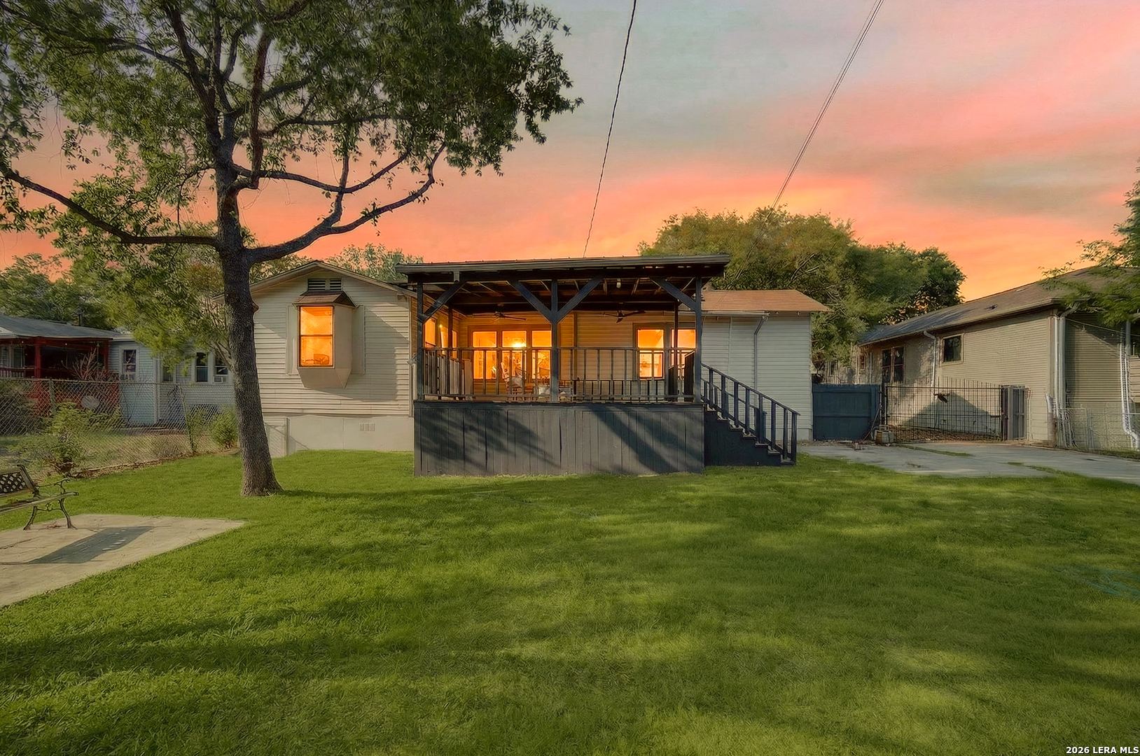 806 Kayton Avenue San Antonio TX 78210