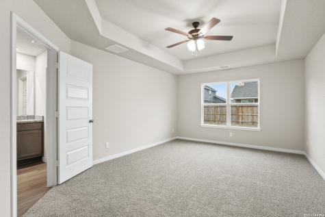 1224 Sweden Seguin TX 78155
