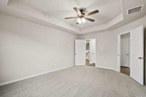 1224 Sweden Seguin TX 78155