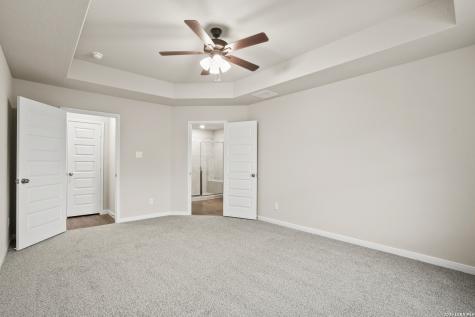1224 Sweden Seguin TX 78155