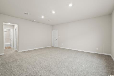1224 Sweden Seguin TX 78155