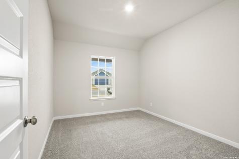 1224 Sweden Seguin TX 78155