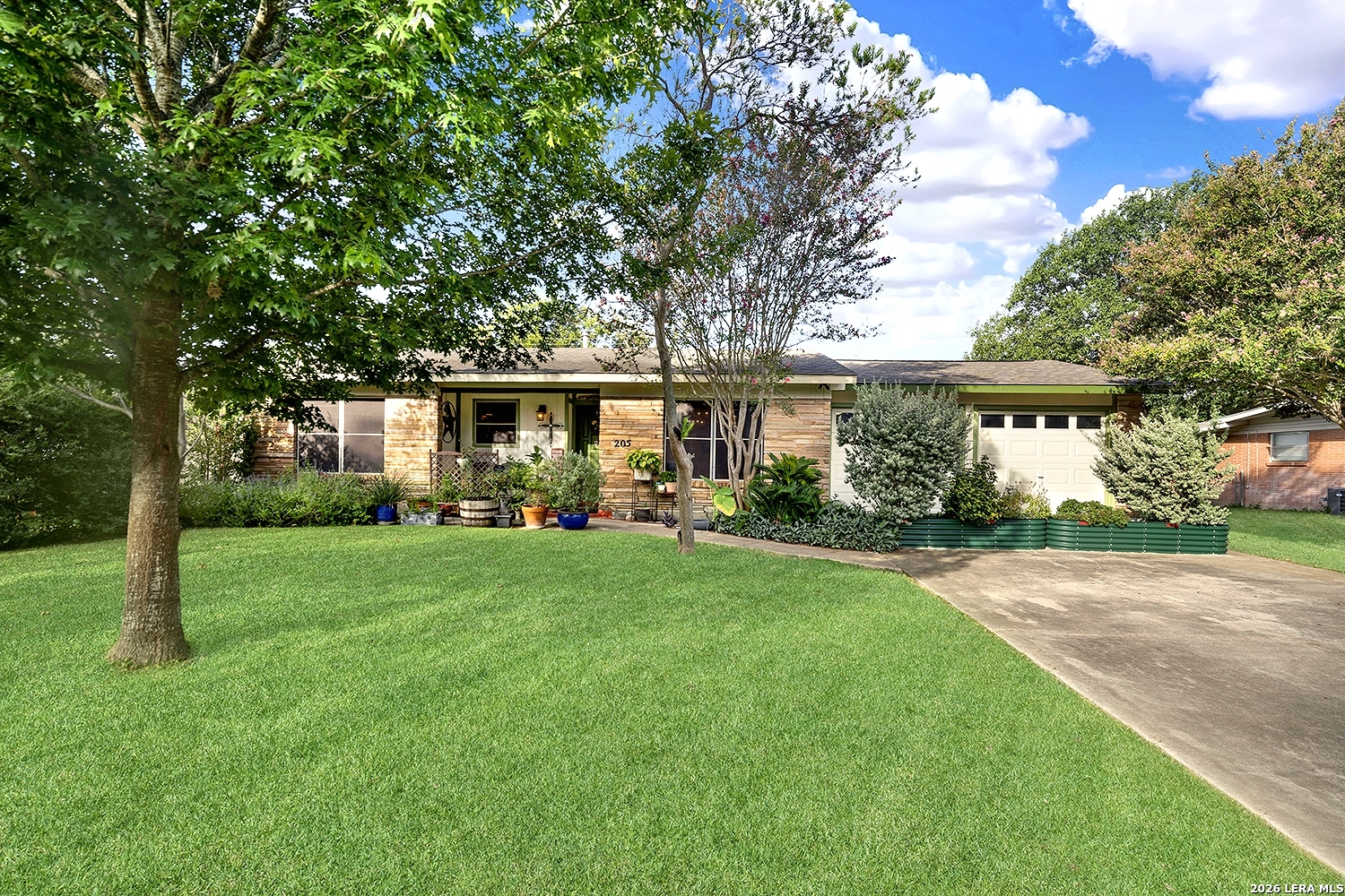 205 Trudy Lane Universal City TX 78148