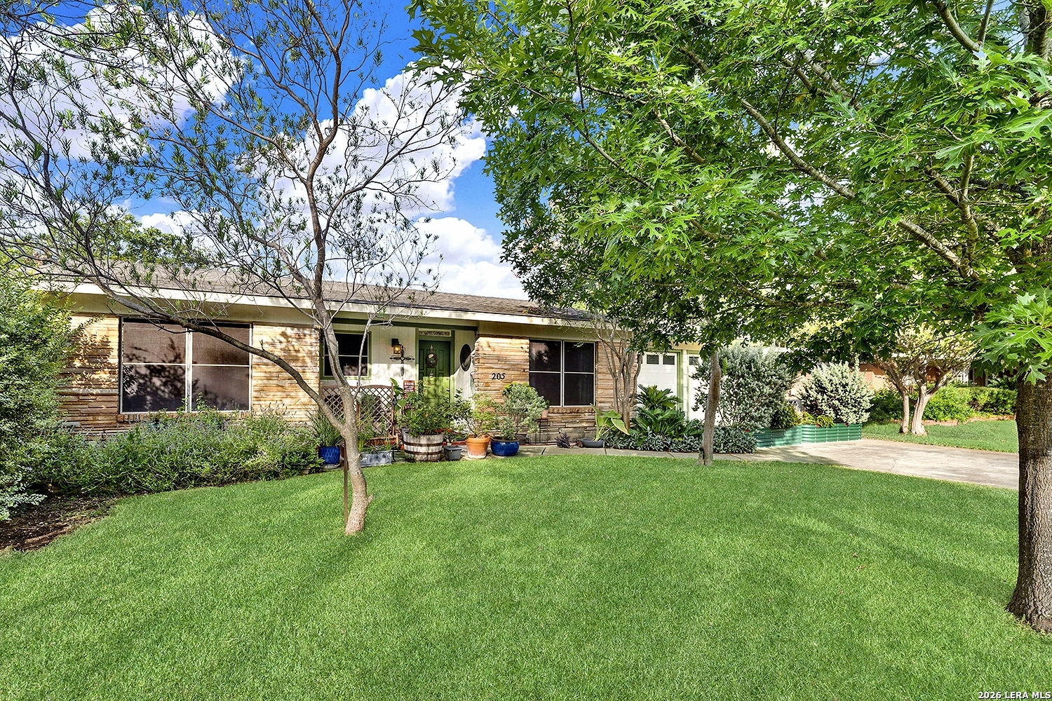 205 Trudy Lane Universal City TX 78148