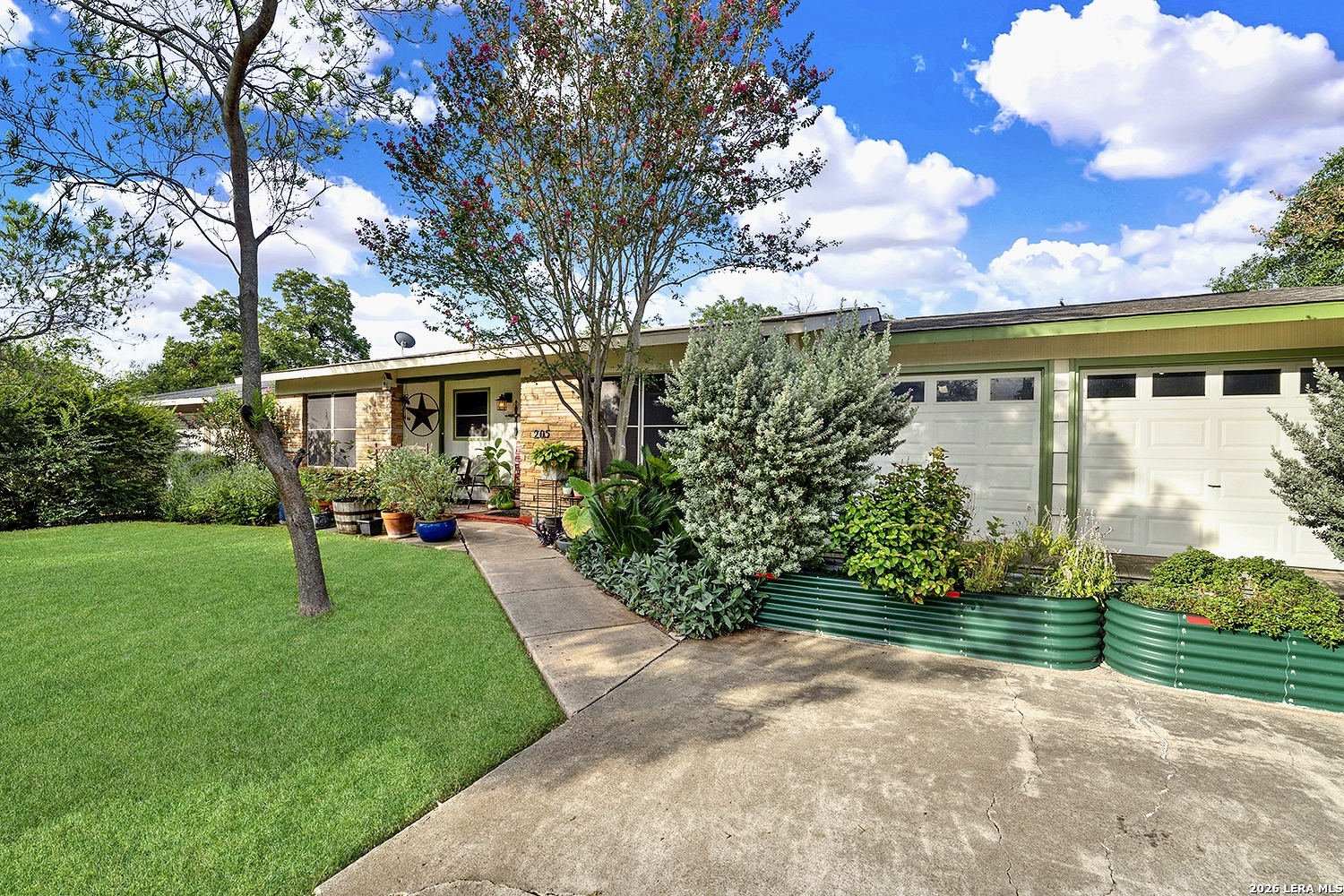 205 Trudy Lane Universal City TX 78148
