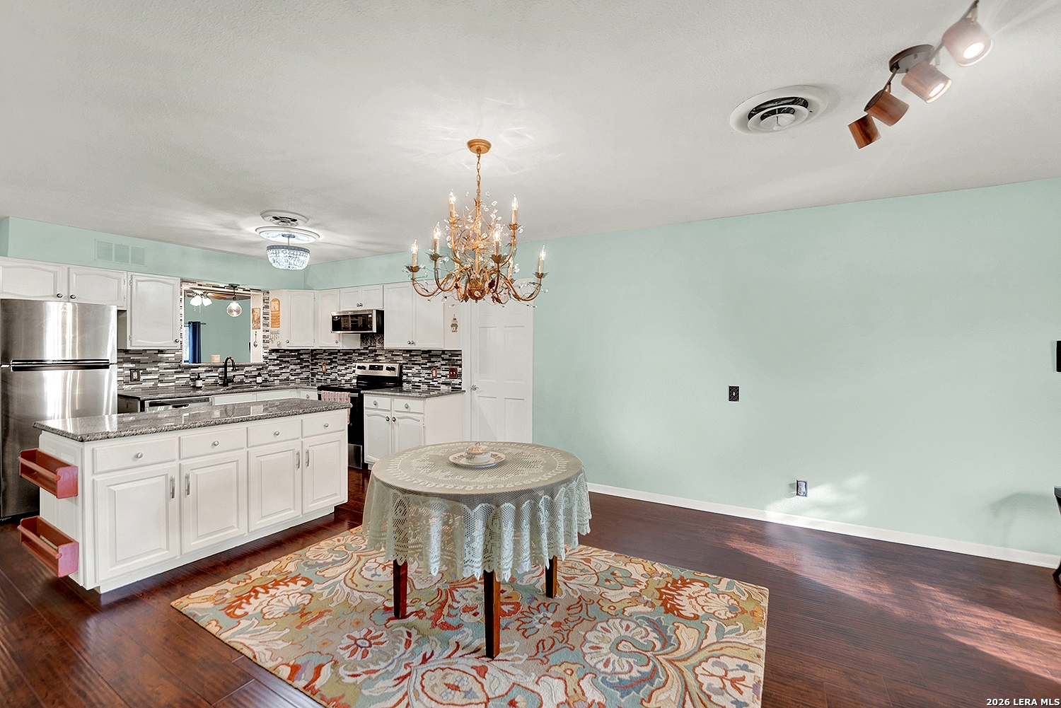 205 Trudy Lane Universal City TX 78148