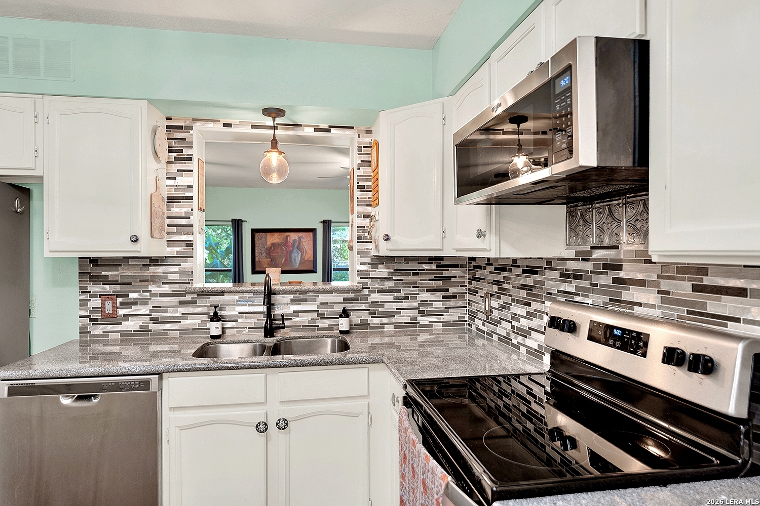 205 Trudy Lane Universal City TX 78148