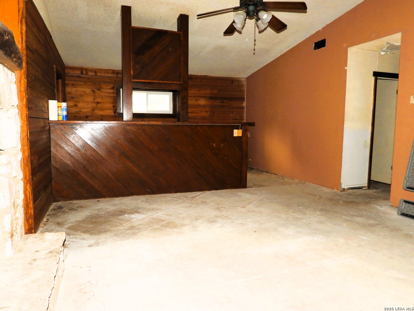 162 Water View Drive Lakehills TX 78063