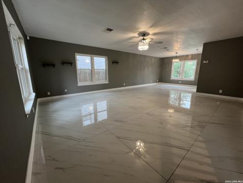 9903 Kelton Drive San Antonio TX 78250