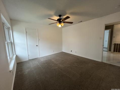 9903 Kelton Drive San Antonio TX 78250
