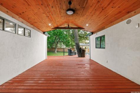524 Garraty Road Terrell Hills TX 78209