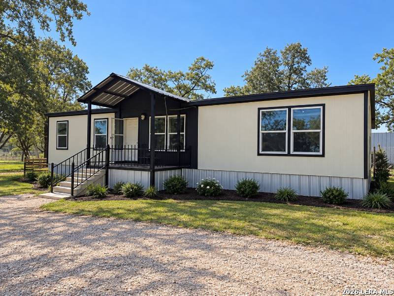 55 Ridgeway Drive Somerset TX 78069