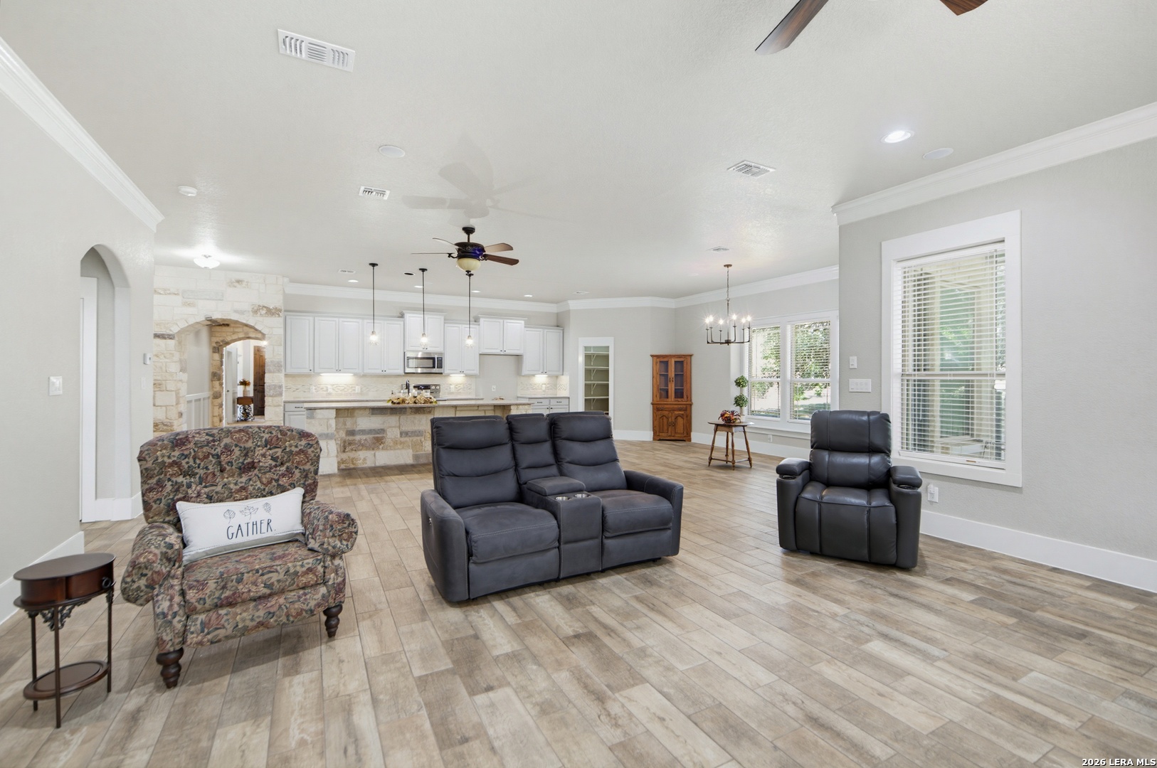 2407 Fm 1283 Pipe Creek TX 78063