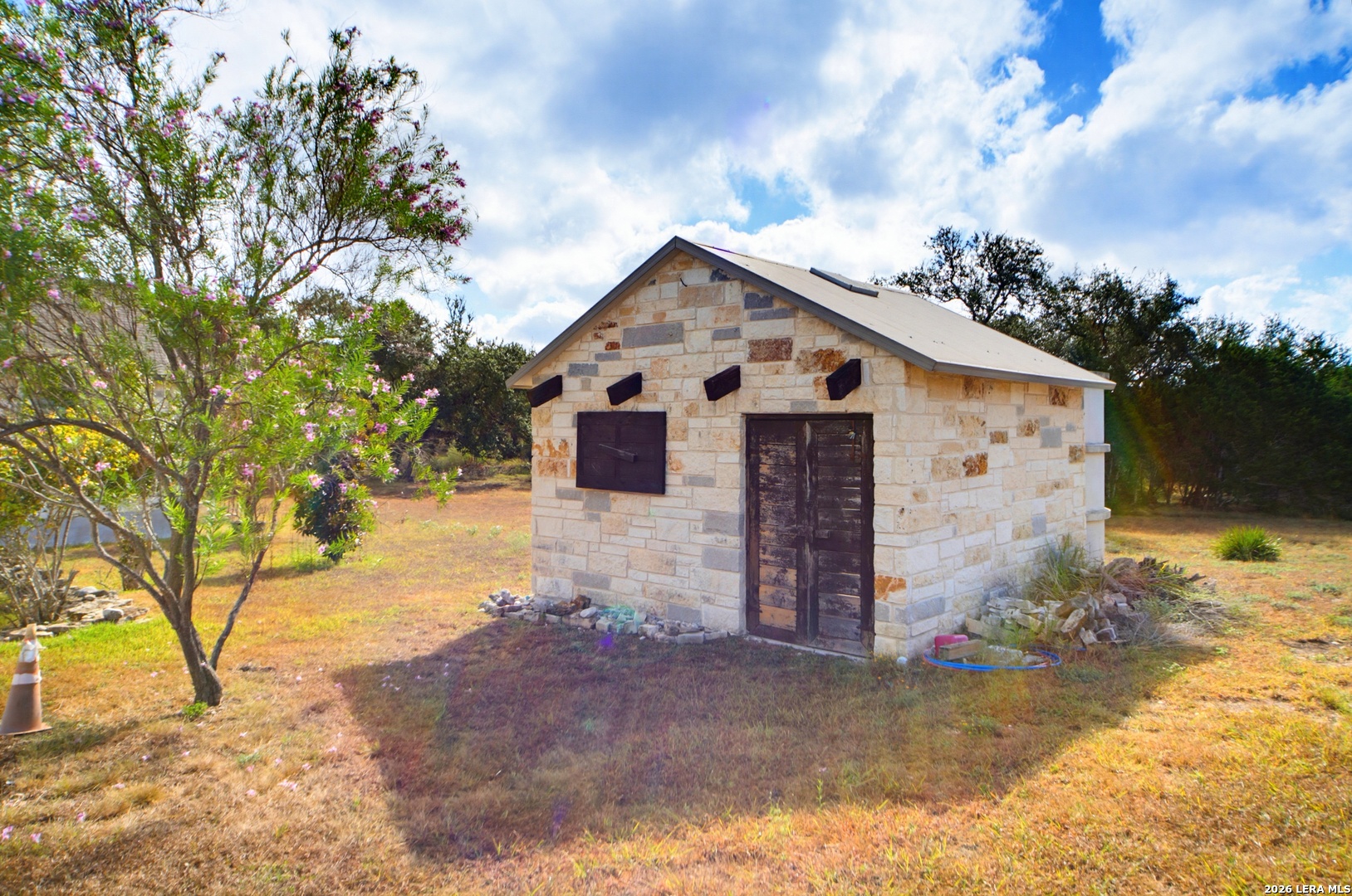2407 Fm 1283 Pipe Creek TX 78063