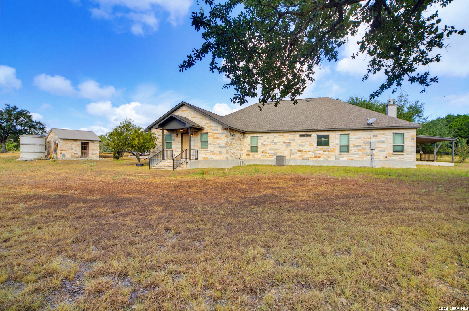 2407 Fm 1283 Pipe Creek TX 78063