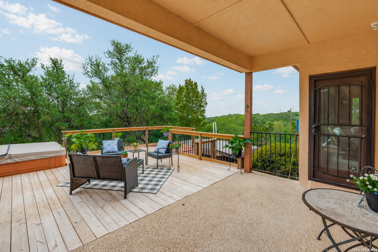 580 County Road 273 Mico TX 78056