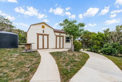 580 County Road 273 Mico TX 78056