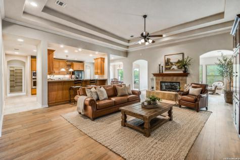 580 County Road 273 Mico TX 78056