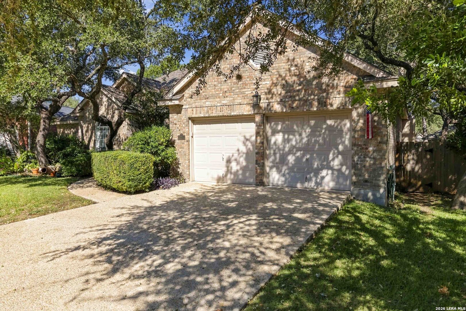 1427 Fawn Creek San Antonio TX 78248