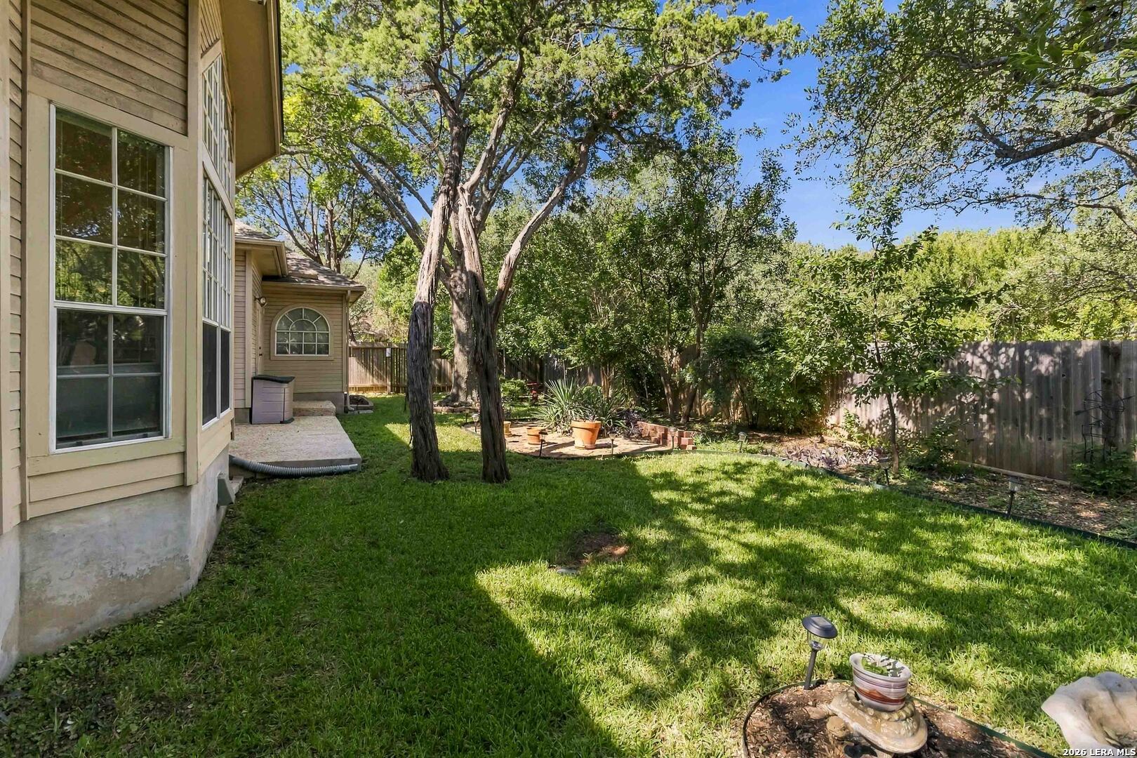 1427 Fawn Creek San Antonio TX 78248