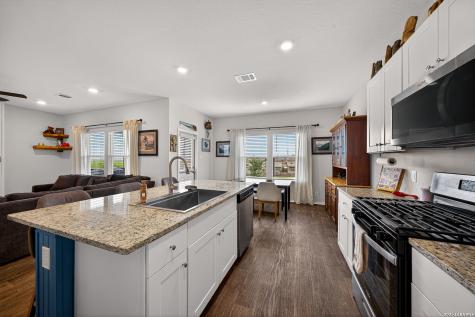 6307 Embankment San Antonio TX 78252