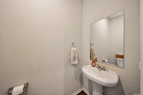 6307 Embankment San Antonio TX 78252
