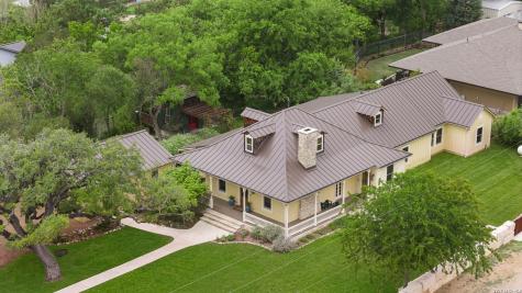 107 High Street Comfort TX 78013