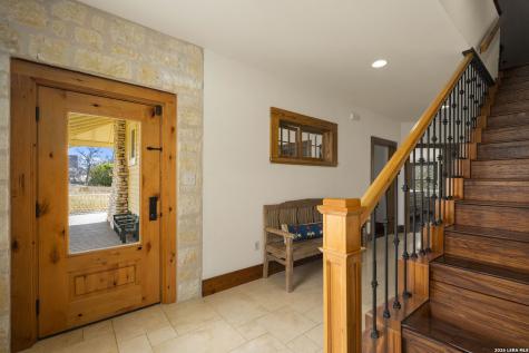107 High Street Comfort TX 78013