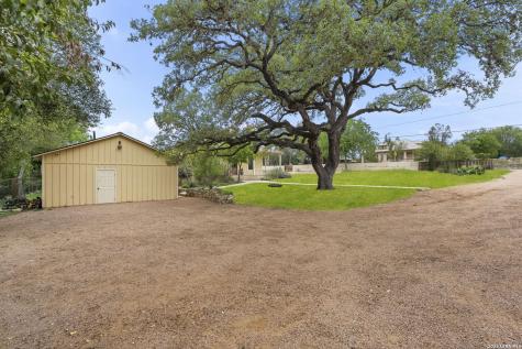 107 High Street Comfort TX 78013
