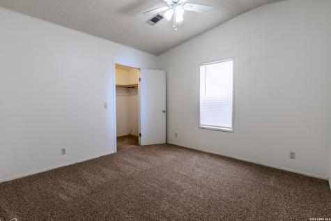 5526 Fm 20 Seguin TX 78155