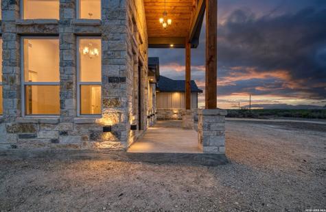 22 Greystone Hills Circle Uvalde TX 78801