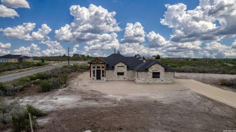 22 Greystone Hills Circle Uvalde TX 78801