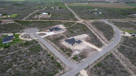 22 Greystone Hills Circle Uvalde TX 78801