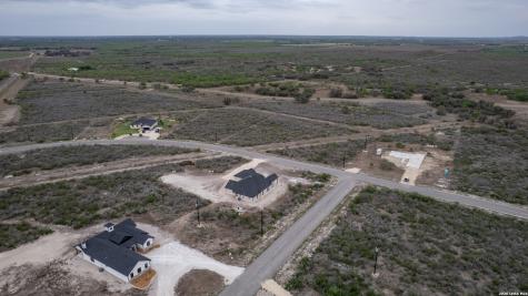 22 Greystone Hills Circle Uvalde TX 78801