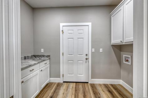 22 Greystone Hills Circle Uvalde TX 78801